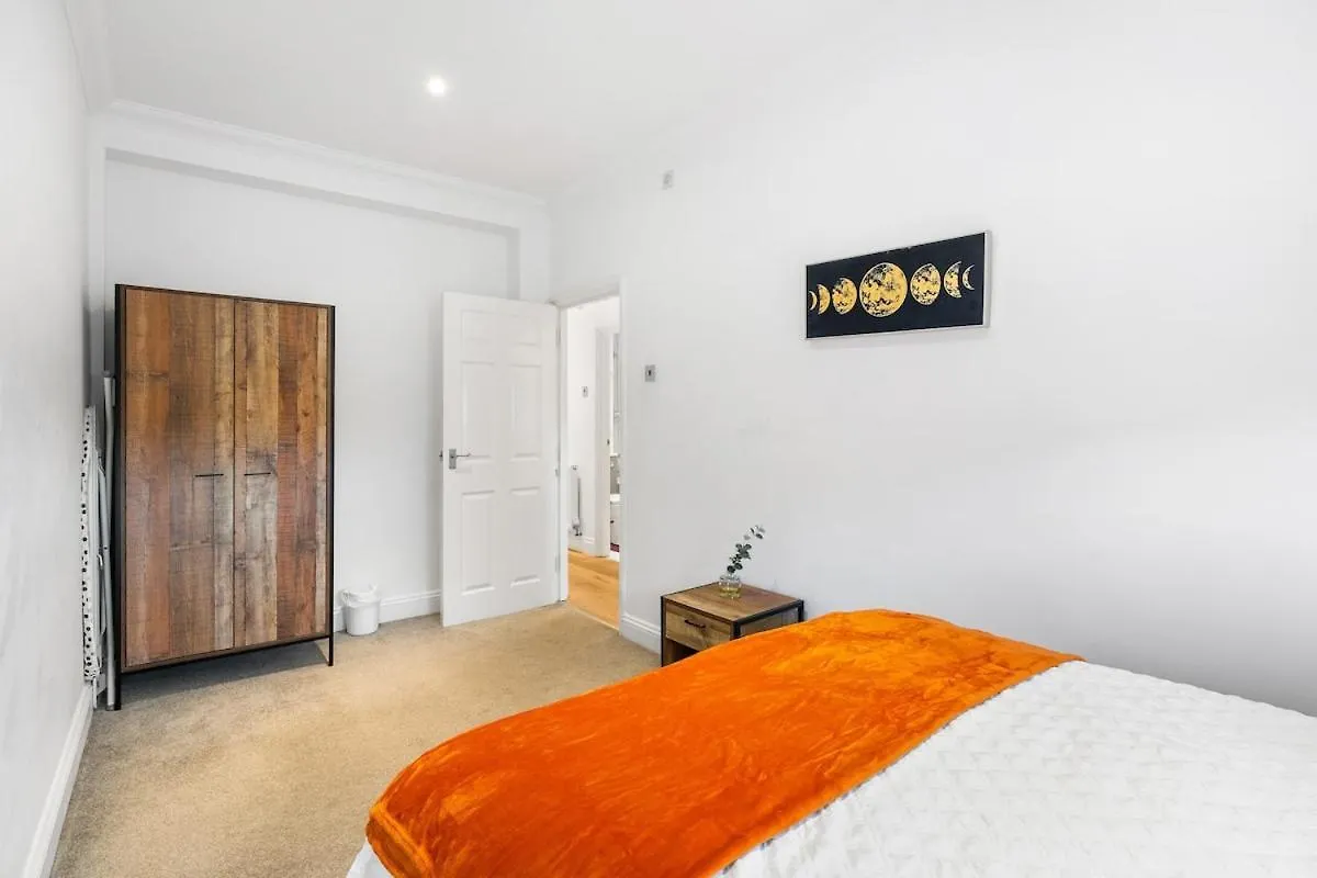 Central Brighton 2 Bed Flat Apartment